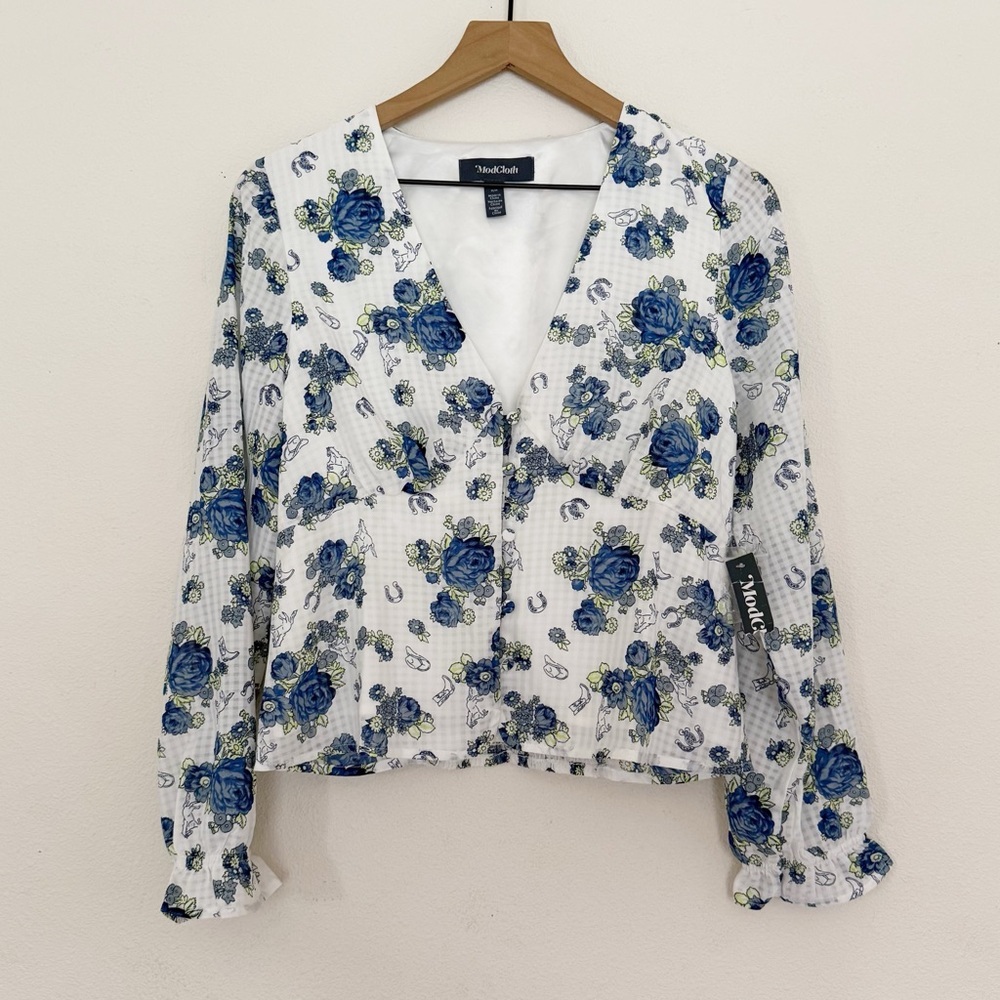 NWT ModCloth Rodeo Rose Western Button Front Blouse Size Medium - Picture 2 of 7
